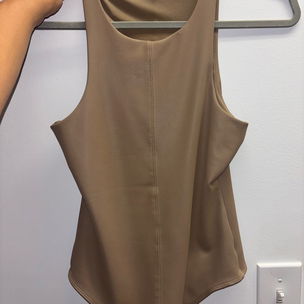 Women's Tan top